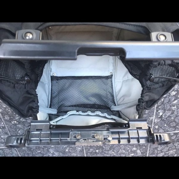 Orbit Baby Stroller Cargo Pod Diaper Bag in Black - Picture 5 of 8